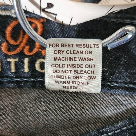 Frankie B Limited Edition Dark Wash Low Rise Bootcut Jeans Size 4 - Picture 6 of 9